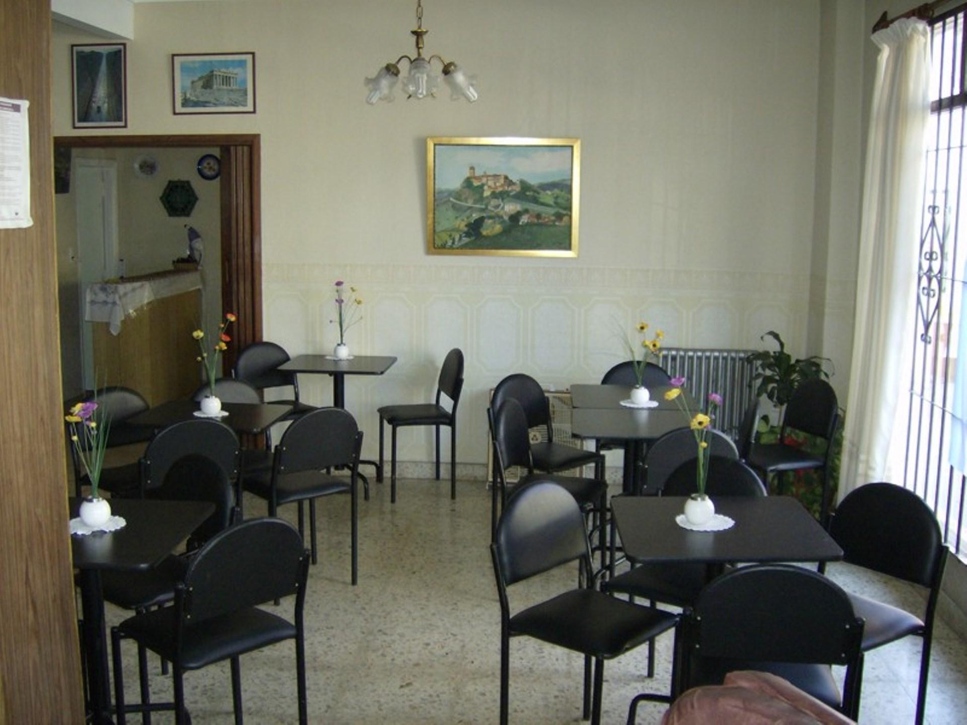 Alsina Hotel