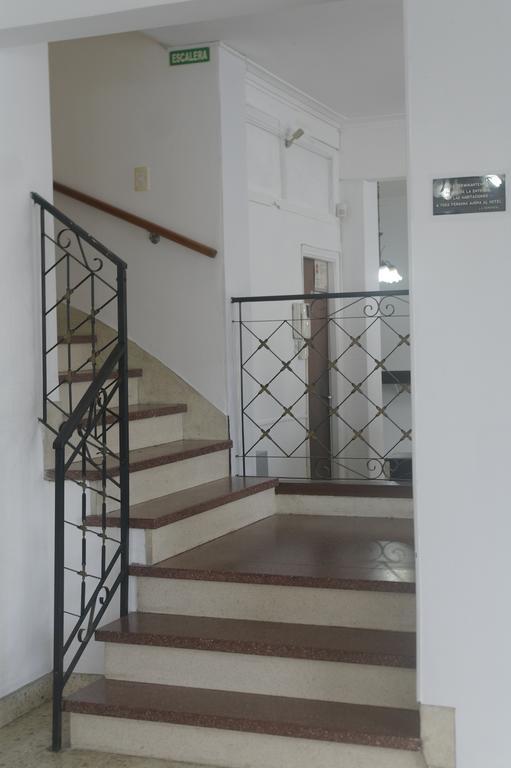 Alsina Hotel 2*